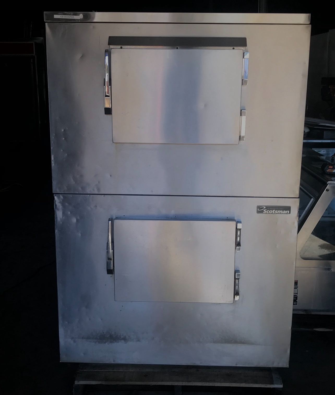 $3500 / Scottsman 1000lb Ice Bin / Ice Machine / Quality Used Restaurant Equipment / Ready for Pickup or Delivery