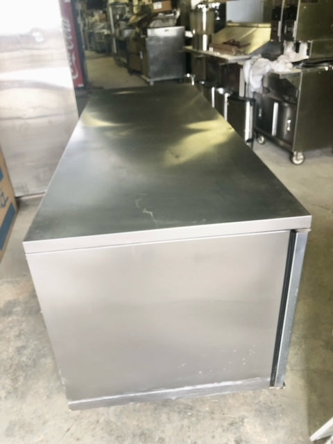 $4500 / True TUC-93-HC 93" W Undercounter Refrigerator w/ (3) Sections & (3) Doors,