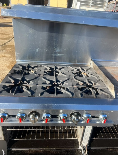 $2000 / Propane 6 Burner Stove w/ 24in Flatgrill / Certified by Licensed Tech / Quality Equipment