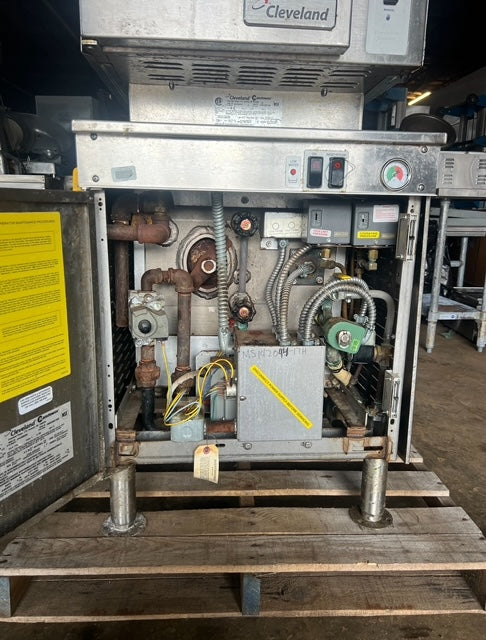 $3500 / Cleveland 24CGM200 (6) Pan Convection Steamer - Cabinet, Natural Gas / Restaurant Equipment