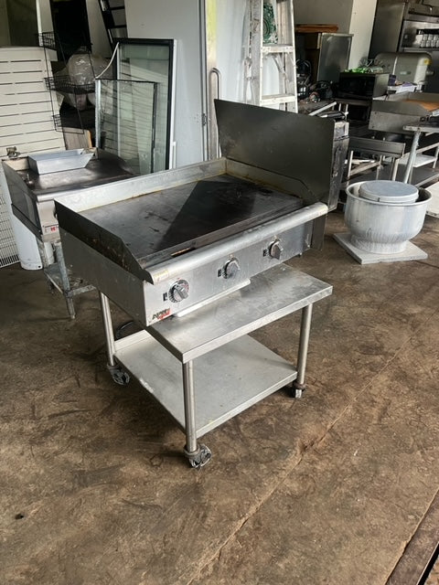 $2200 / 3 Ft Electric Flatgrill / Works Great / Tested by Licensed Tech / Restaurant Equipment