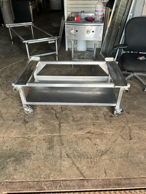 $800 / 4ft Long Mobile Equipment Stand / Great Piece / Great Condition / Restaurant Equipment