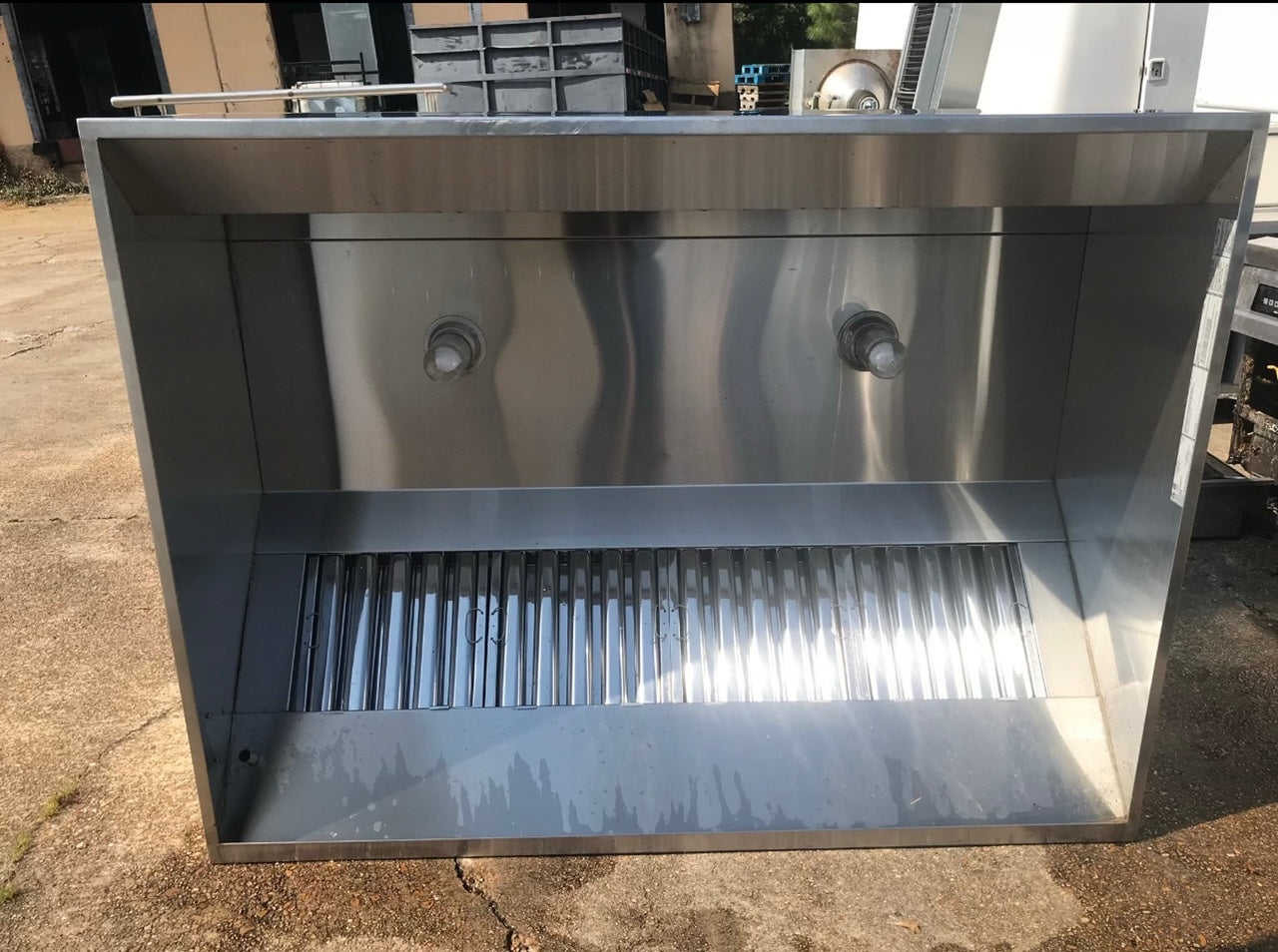 $1800 / 6Ft Stainless Steel Venthood / Great Condition / Restaurant Hood / Kitchen Equipment / Restaurant Equipment