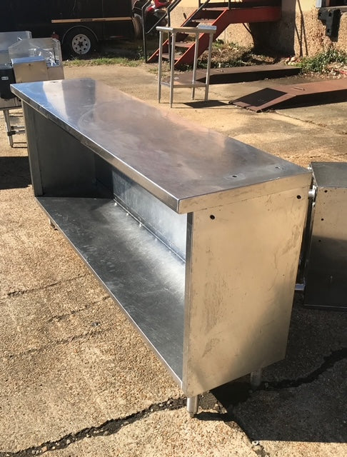 $800 OBO / Stainless Steel Counter Fixture / Quality Restaurant Equipment / Ready for Pickup or Delivery / Custom Made