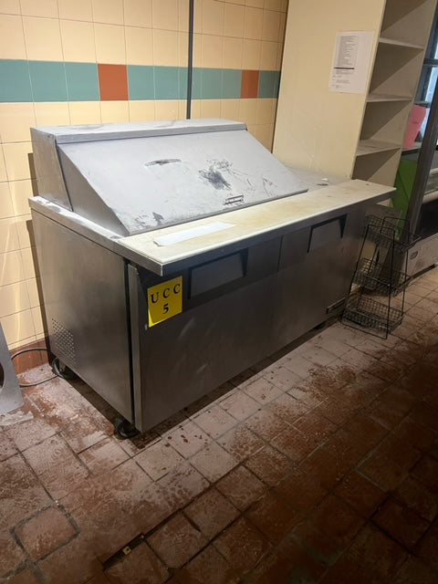 $3500 / 60” True Sandwich Preptable / Quality Condition / Restaurant Equipment