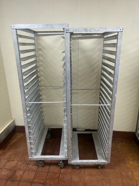 $550ea. / 2 Metro Rolling Bakers Carts / Sheet Pan Racks / Great Condition / Shipping Available / Bakery Equipment