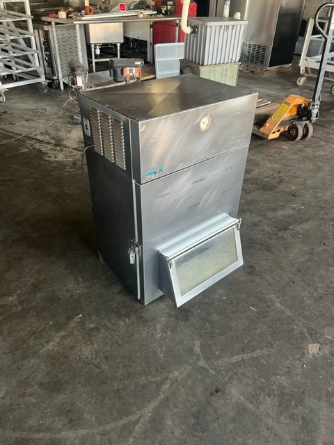 $500 ea / SilverKing Refridgerator or Freezer / Special Unit / Ready for Pickup or Delivery