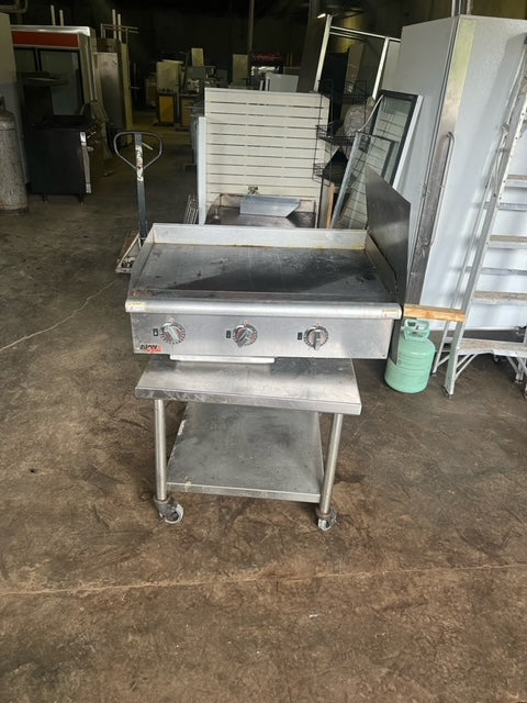 $2200 / 3 Ft Electric Flatgrill / Works Great / Tested by Licensed Tech / Restaurant Equipment