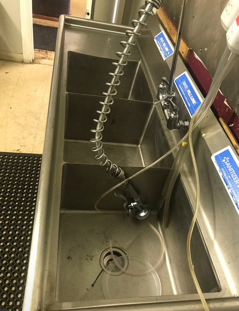 $850 / 75in 3 Compartment Sink / Great Size / Restaurant Sink