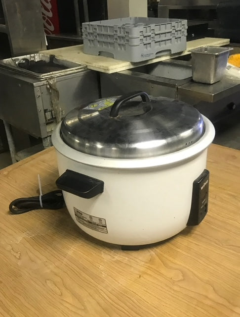 $150 OBO / Winco Rice Cooler / Restaurant Equipment / Ready For Pickup or Delivery