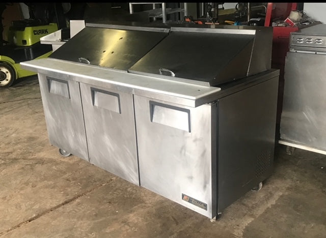 $2500ea / TRUE TSSU-72 / 3 Door True Refrigerated Preptable / Great Condition / Certified by Licensed Technician