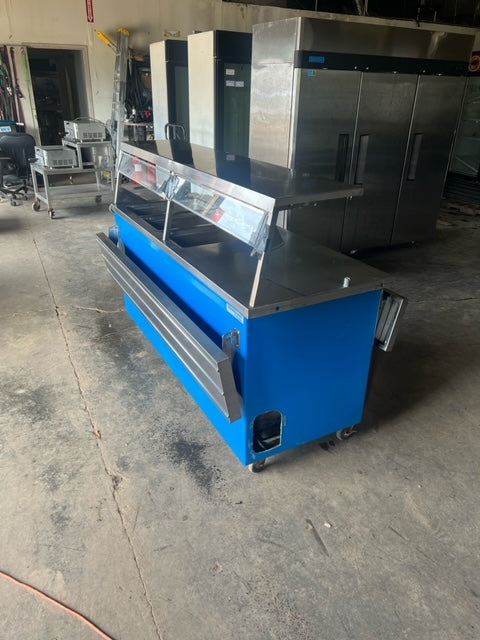 $6000 OBO / 3 Well Warming and Serving Station / High Quality / Restaurant Equipment / Buffet Equipment / Cafeteria Equipment