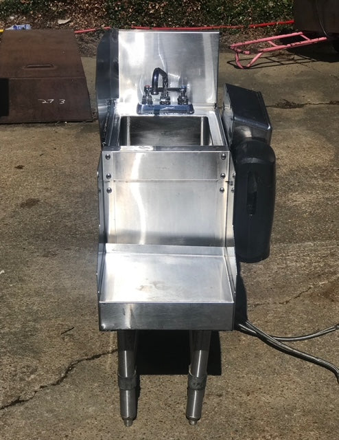 $400 / Behind the Bar Hand Sink / Excellent Condition / Bar Equipment / Quality Equipment