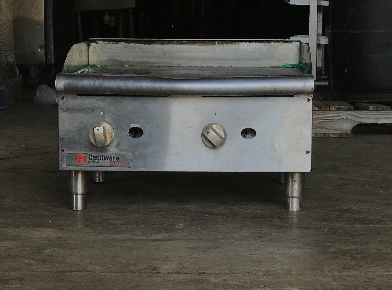 $800 / 24” Flat Grill / Natural Gas Flat Grill / Restaurant Equipment / Tested By Certified Tech