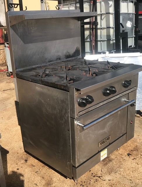 $1650 / 24” Vulcan Char Grill / Excellent Condition / Natural Gas Char Grill / Restaurant Equipment