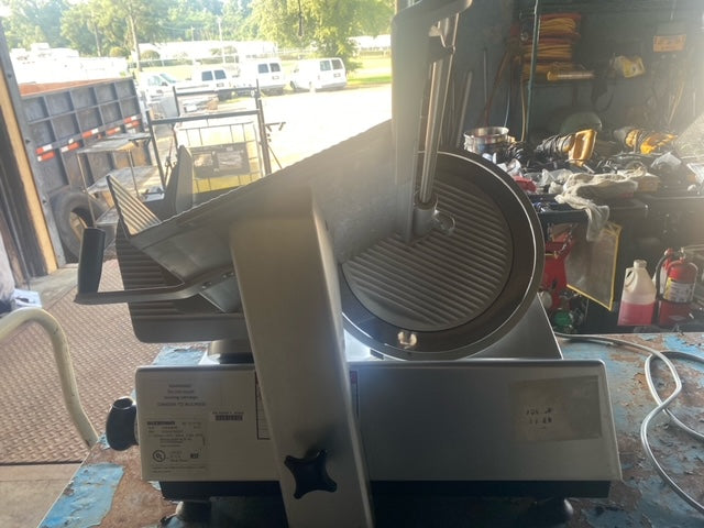 $1895 / BIZERBA SE12D US AUTOMATIC MANUAL GRAVITY DELI MEAT SLICER