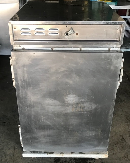 $1000 OBO / Henny Penny Half Size Pass Through Warmer / Double Sided Warmer / Food Warmer / Under Counter Warmer / Restaurant Equipment