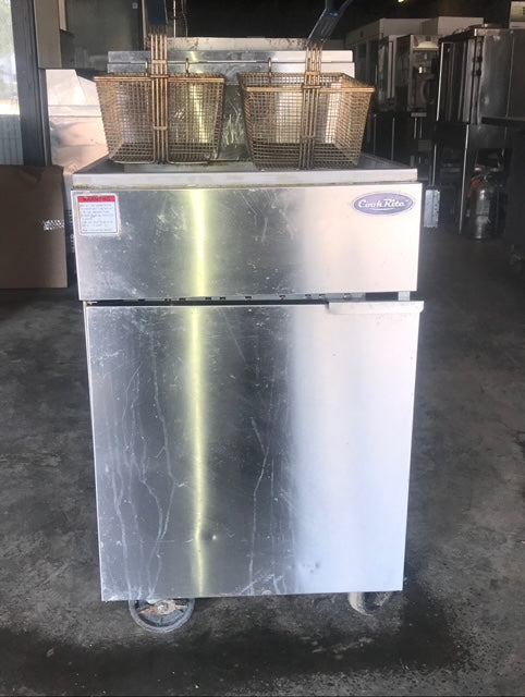 $1200 ea. / CookRite 75lb Natural Gas Fryer / Less Than 1 Year Old / Tested and Ready to Operate / Ready for Pickup or Delivery