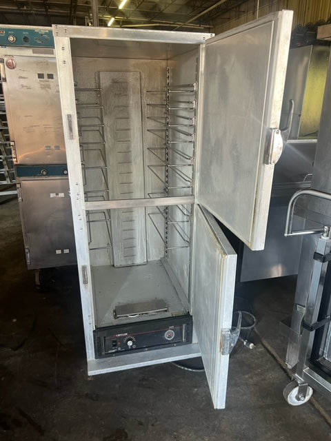 $1800 OBO / Cres Cor Heated Holding Cabinet / Restaurant Equipment / BBQ Warmer / Catering Warmer / Catering Equipment / Ready For Pickup