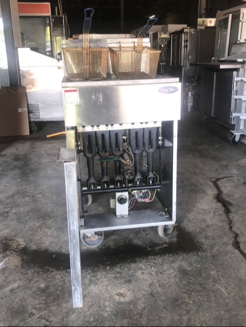 $1200 ea. / CookRite 75lb Natural Gas Fryer / Less Than 1 Year Old / Tested and Ready to Operate / Ready for Pickup or Delivery