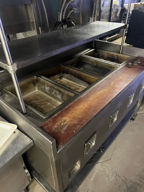 $2200 / 4 Well Electric Steam Table w/ Storage Rack / Great Piece / 4 Bay Warmer / Restaurant Equipment