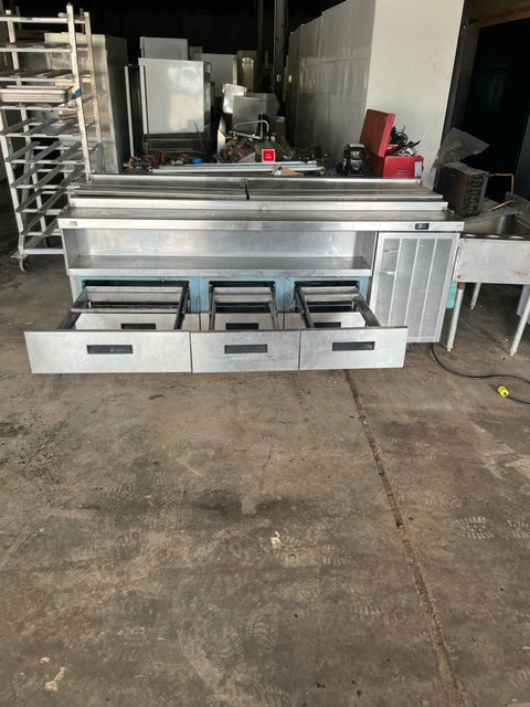 $5000 OBO / 83in 6 Drawer Flip Top Delfield Prep Table / Great Condition / Verified by Licensed Technitican