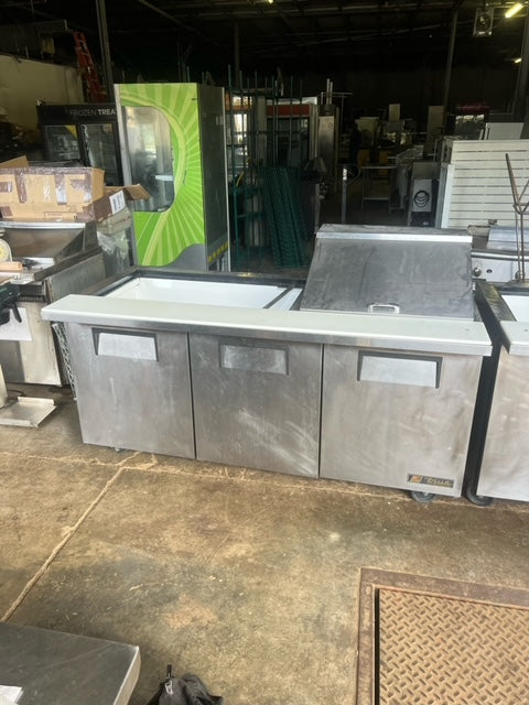 $4000 / 72in 3 Door Refrigerated Preptable / Works Great / Ready for Delivery