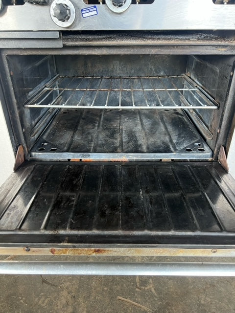 $3500 OBO / Garland 3Ft Flat Grill Built In Oven / Great Condition / Speciality Unit / Rare Find / Restaurant Equipment