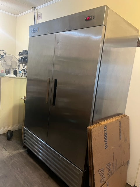 $2800 / Stainless Steel Commercial Refridgerator / Excellent Condition