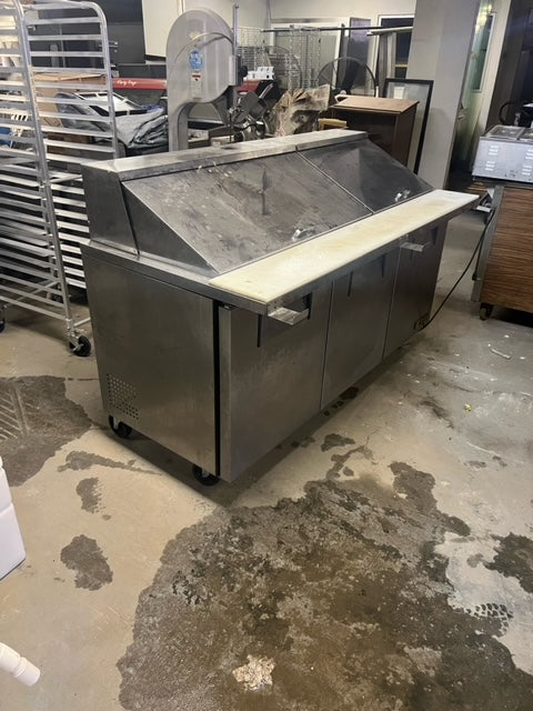 $3500 / True 3 Door Sandwich PrepTable / Certified By Licensed Tech